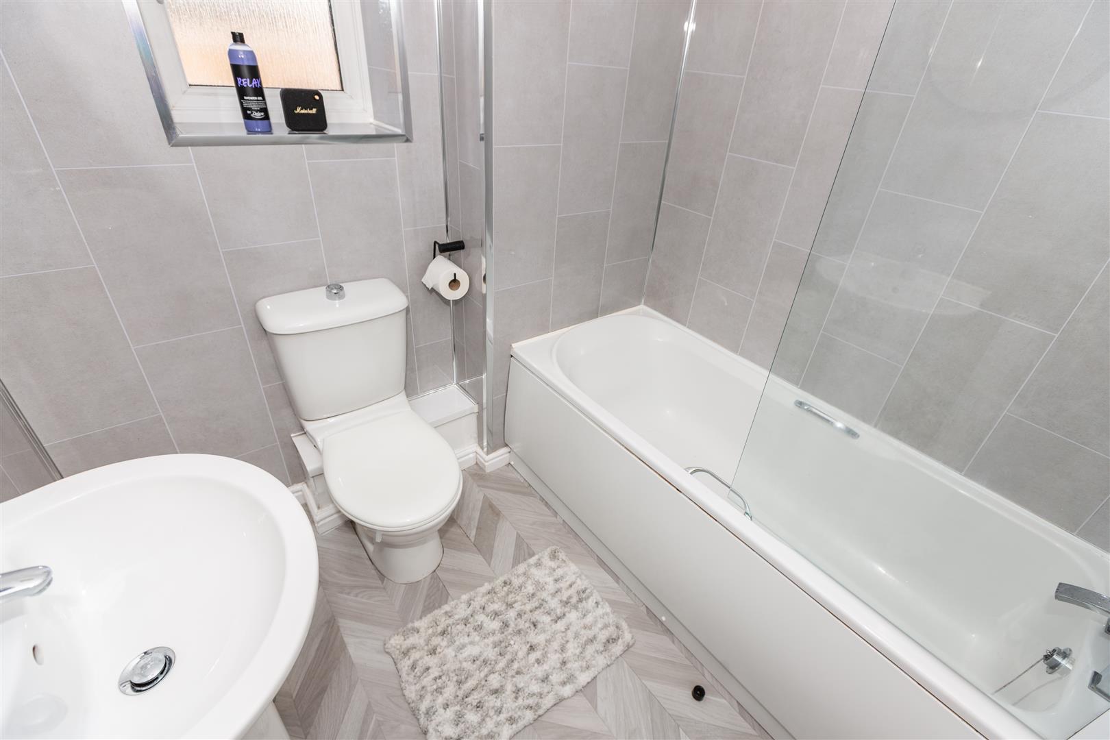 Six Mills Avenue, Gorseinon, Swansea, SA4 4QD